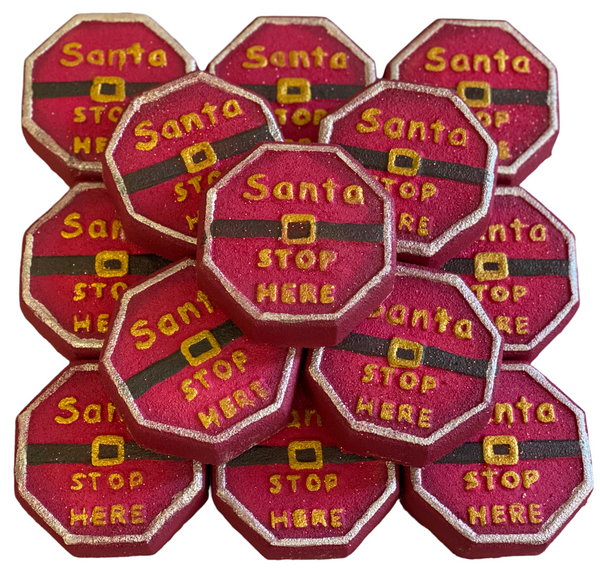Santa stop sign bath bomb